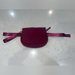 Maroon Magnetic Fanny Pack with Zipper